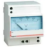 Voltmetr LEGRAND 4660 0-500V analogový Nová Kolekce