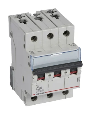 Speciální Cena LEGRAND Jistič 20C/3 TX3 404223
