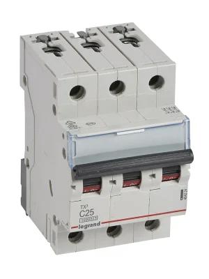 Levný LEGRAND Jistič 25C/3 TX3 404224