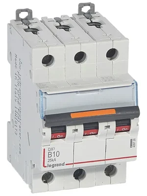 Levný LEGRAND Jistič 10B/3 DX3 409728