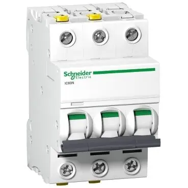 Omezená Nabídka SCHNEIDER Jistič 3C/3 iC60NA9F04303
