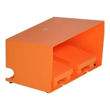 SCHNEIDER Spínač XPER 3100D nožní Expresní Doručení